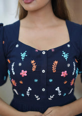 Elegant Navy Blue Floral Dress with Sweetheart Neckline and Puffed Sleeves